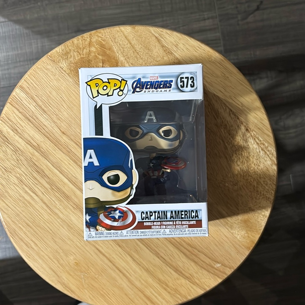 Captain America Funko Pop #573